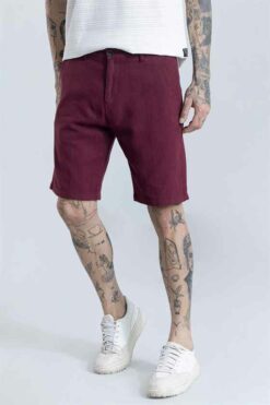 STREAMLINED MAROON SHORTS