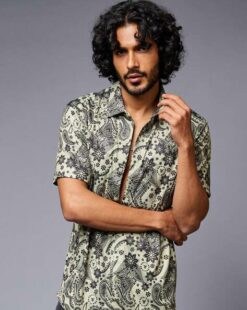 Self-Design Regular Fit Shirt - Green