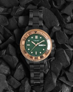 Green Dial Analogue Fashion Watch