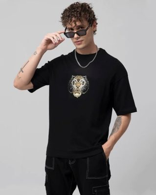 Veirdo Loose Fit Men Graphic Print T-Shirt