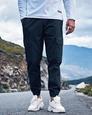Men Relaxed Fit Flat Front Cargo Pants