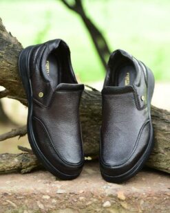 Round Toe Slip-On Shoes